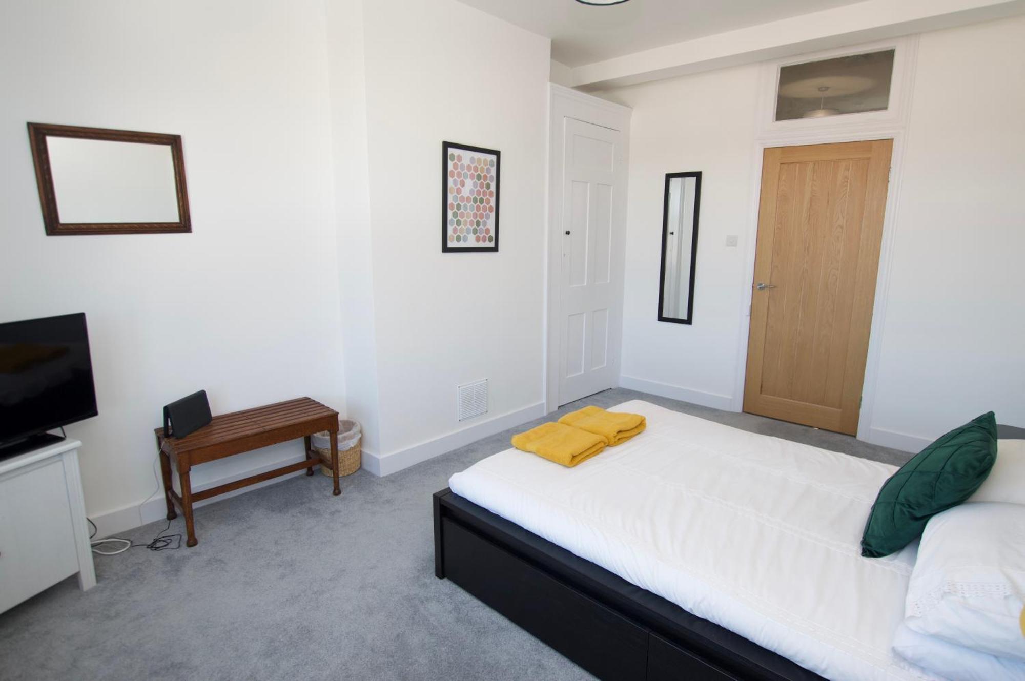 滨海弗林顿Beautiful Large 3-Bed Coastal Flat With Parking.公寓 外观 照片