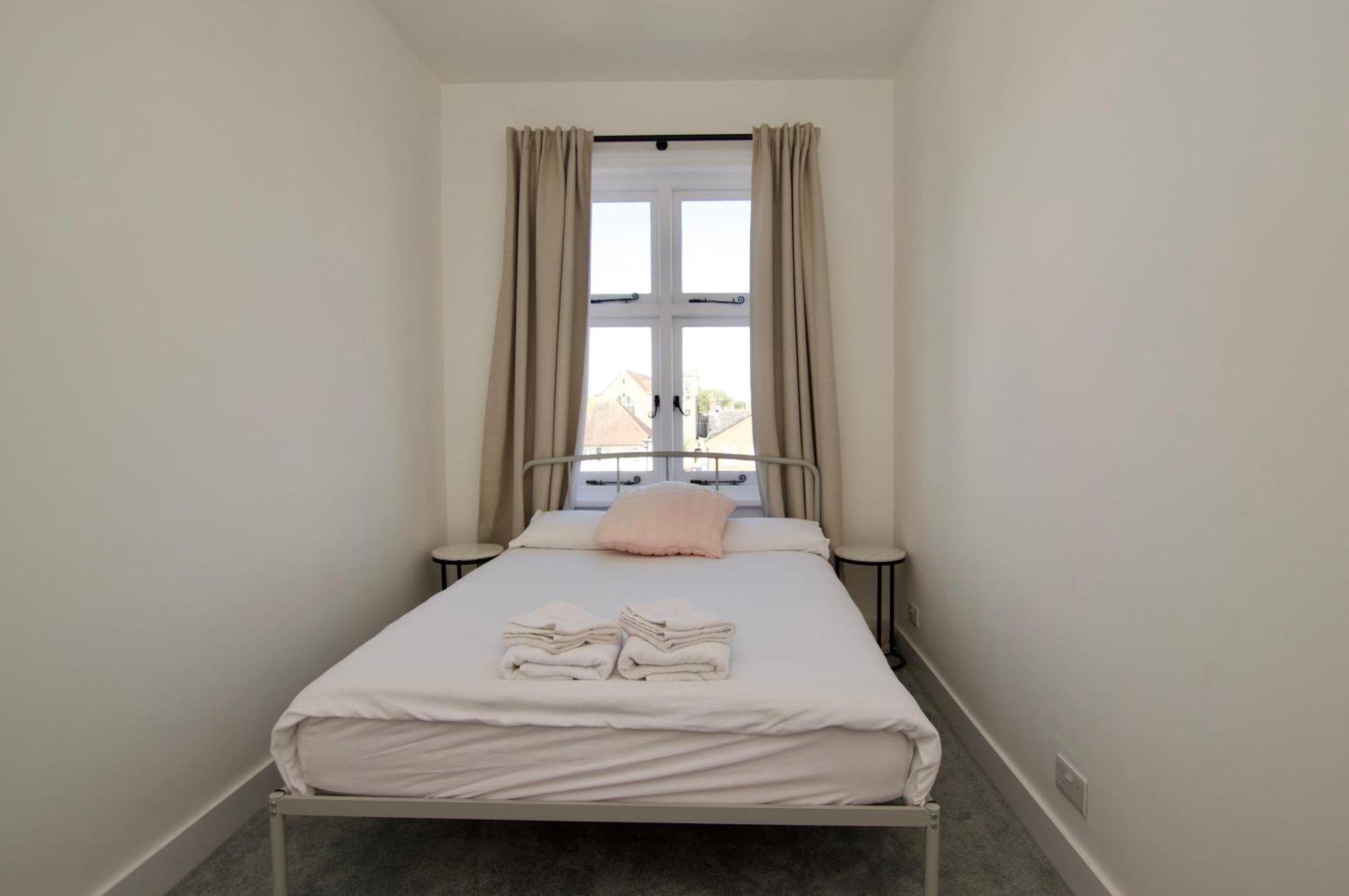 滨海弗林顿Beautiful Large 3-Bed Coastal Flat With Parking.公寓 外观 照片